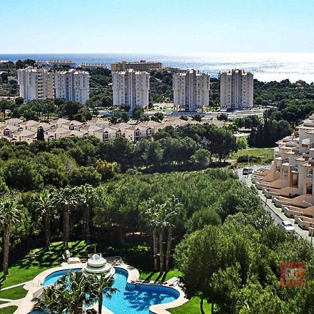 2-Bedroom And Living Room Apartment Near Campoamor Beach Eksteriør billede
