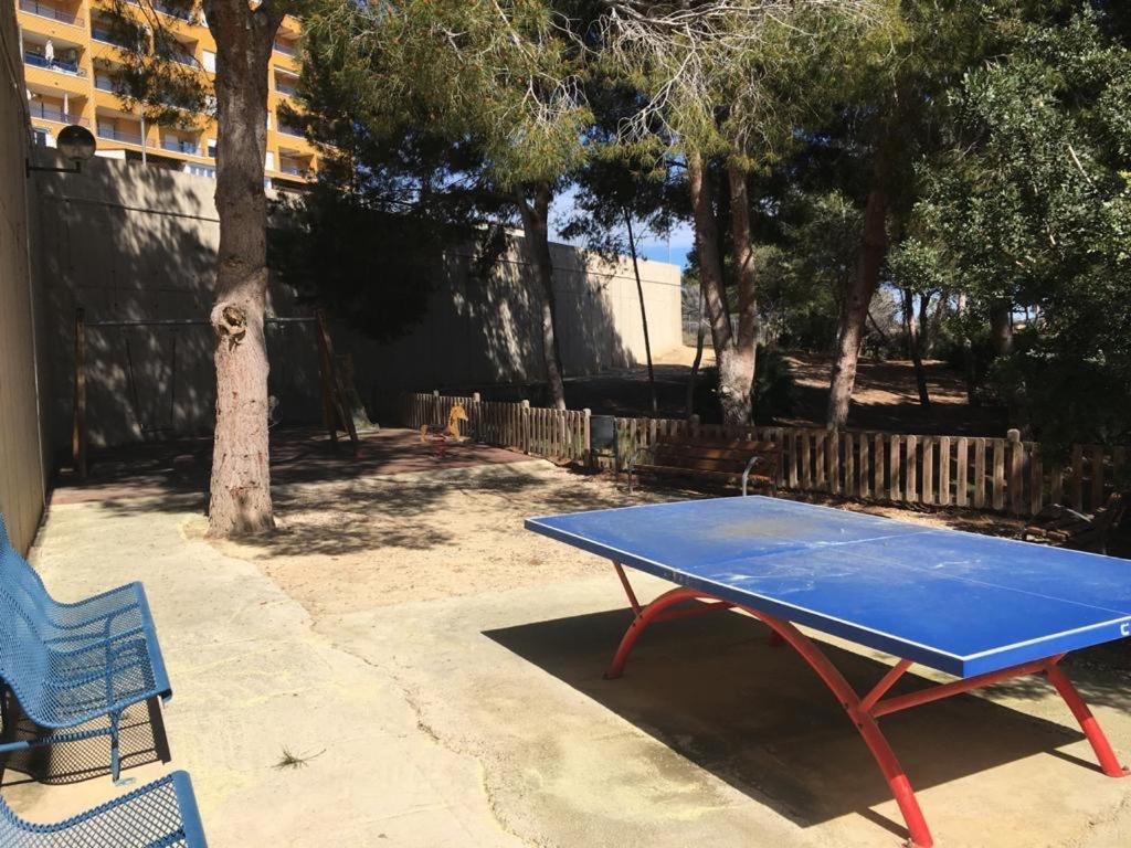 2-Bedroom And Living Room Apartment Near Campoamor Beach Eksteriør billede