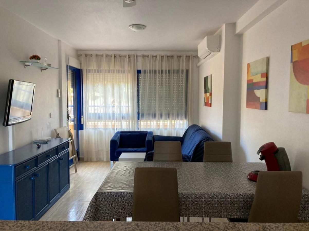 2-Bedroom And Living Room Apartment Near Campoamor Beach Eksteriør billede